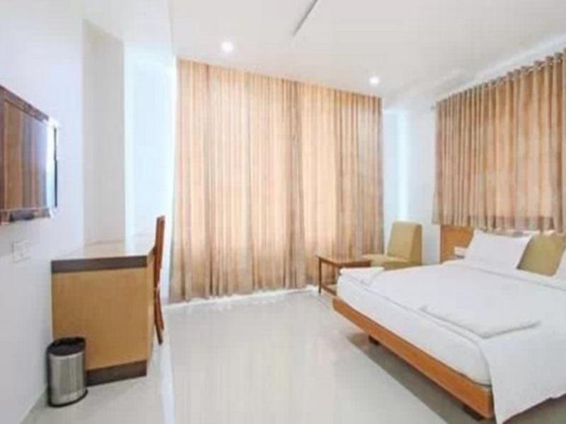 Fabhotel Syberitic Suites Gachibowli - Fully Vaccinated Staff Kondapur  ภายนอก รูปภาพ