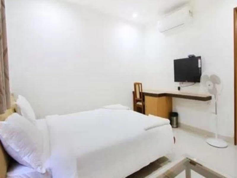 Fabhotel Syberitic Suites Gachibowli - Fully Vaccinated Staff Kondapur  ภายนอก รูปภาพ